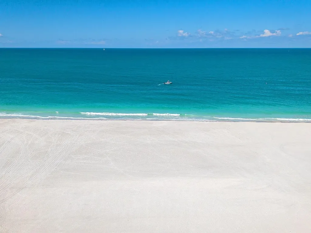 800 Benjamin Franklin Drive Sarasota FL 34236