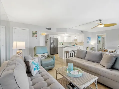 800 Benjamin Franklin Drive Sarasota FL 34236