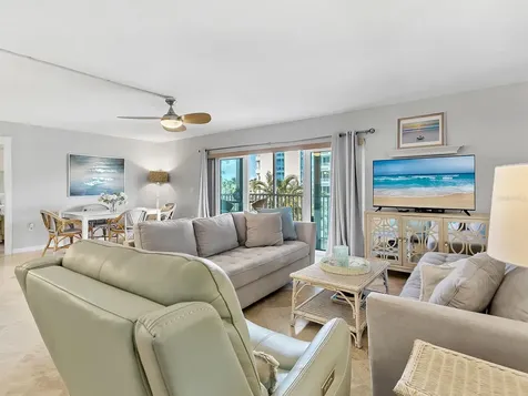 800 Benjamin Franklin Drive Sarasota FL 34236