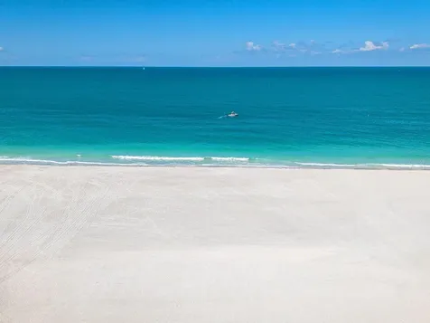800 Benjamin Franklin Drive Sarasota FL 34236