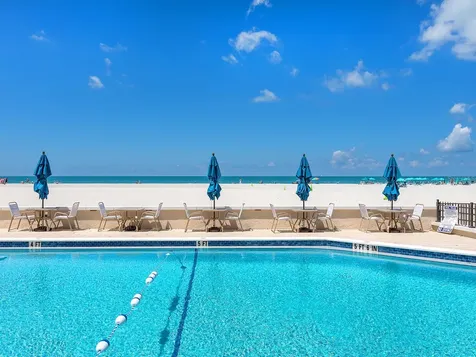 800 Benjamin Franklin Drive Sarasota FL 34236