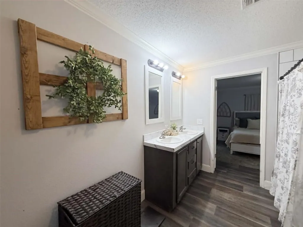 815 SW 10th Street Cross City FL 32628