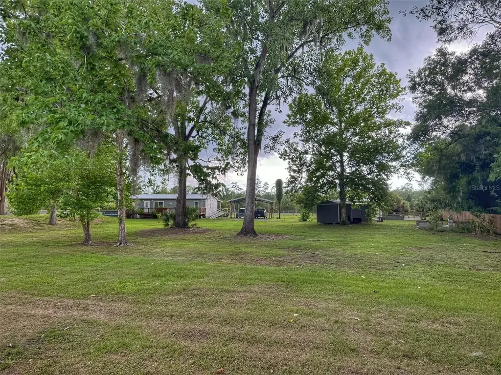 815 SW 10th Street Cross City FL 32628