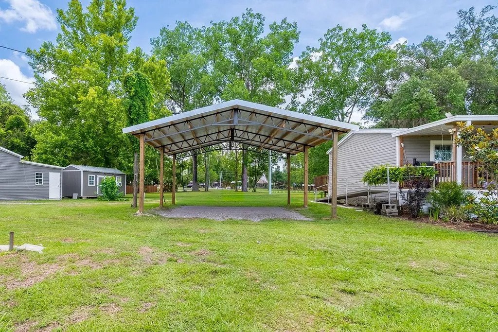 815 SW 10th Street Cross City FL 32628