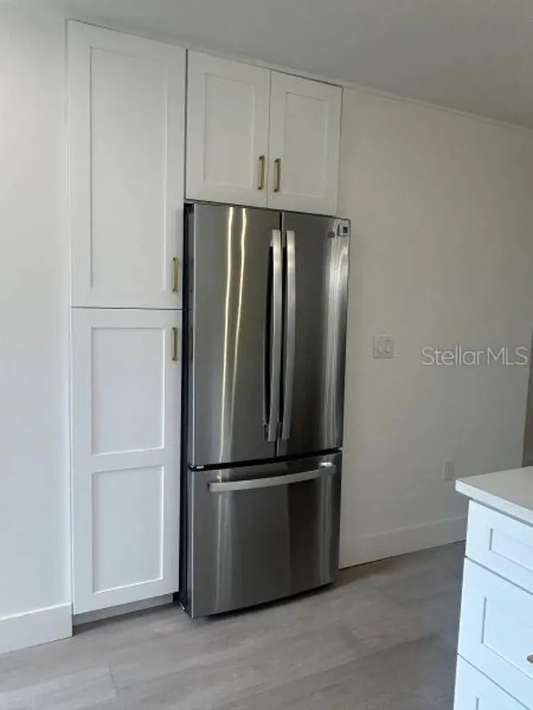 1624 Stickney Point Road Sarasota FL 34231