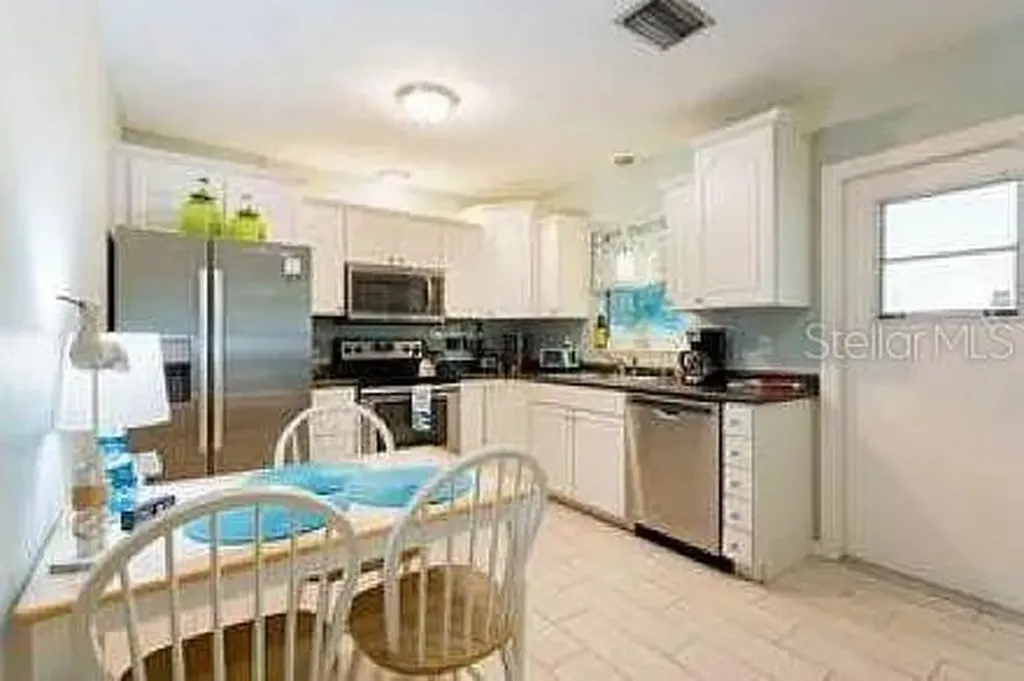 210 57th Street W Bradenton FL 34209
