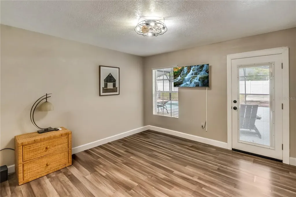 40140 Palm Street Lady Lake FL 32159
