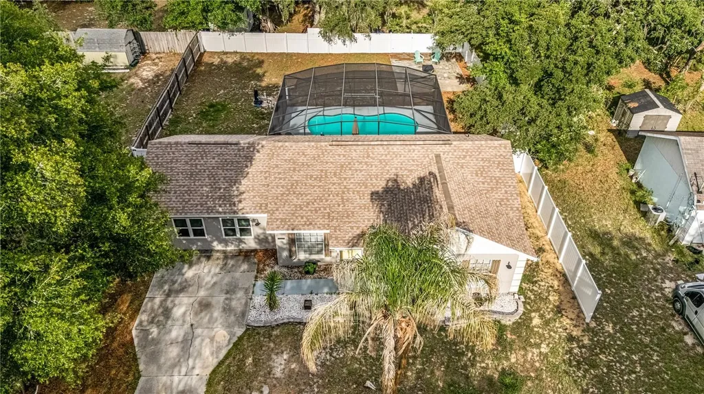 40140 Palm Street Lady Lake FL 32159