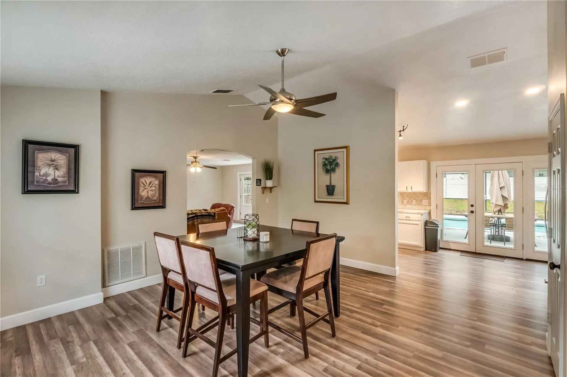 40140 Palm Street Lady Lake FL 32159