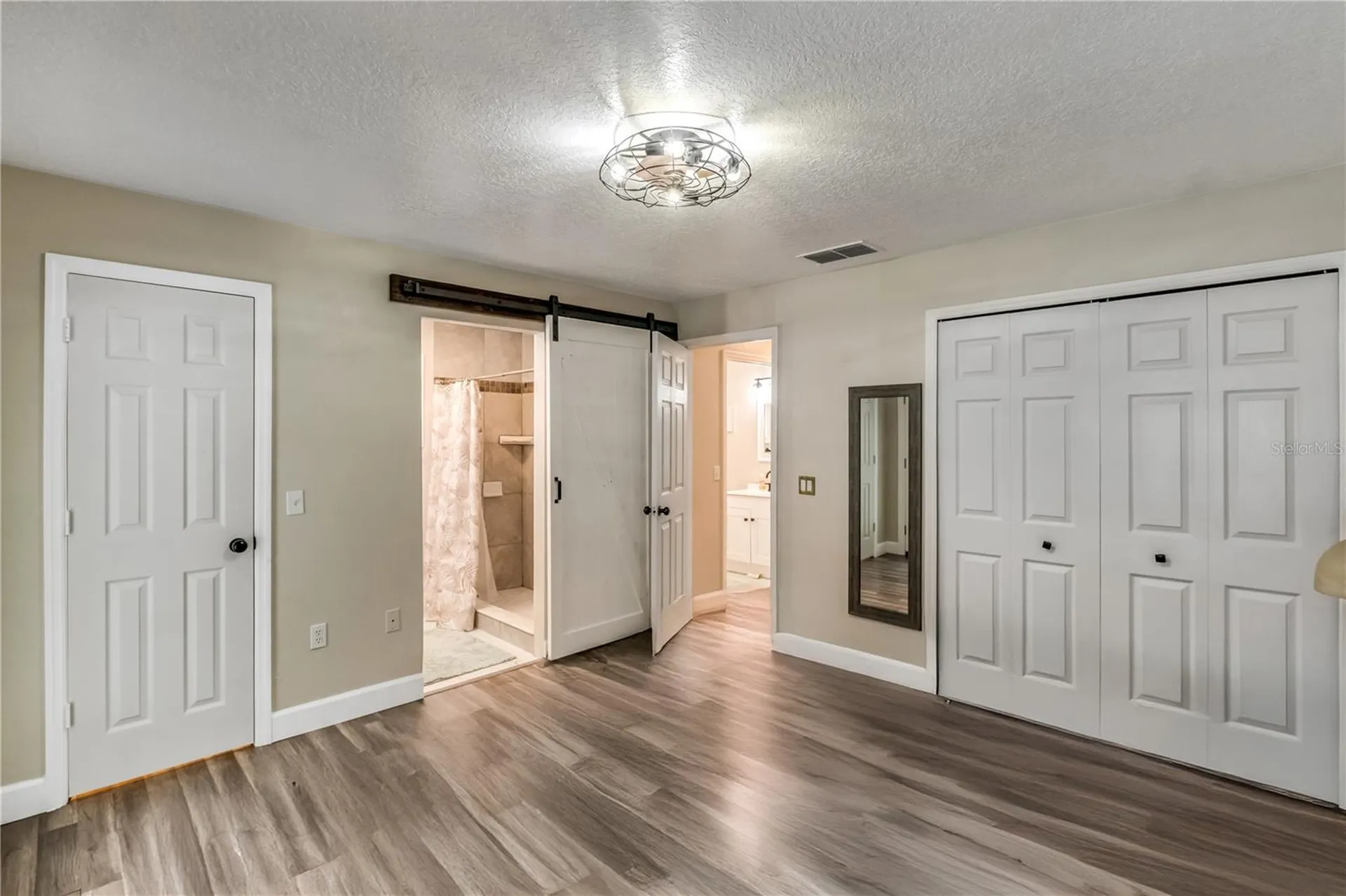40140 Palm Street Lady Lake FL 32159