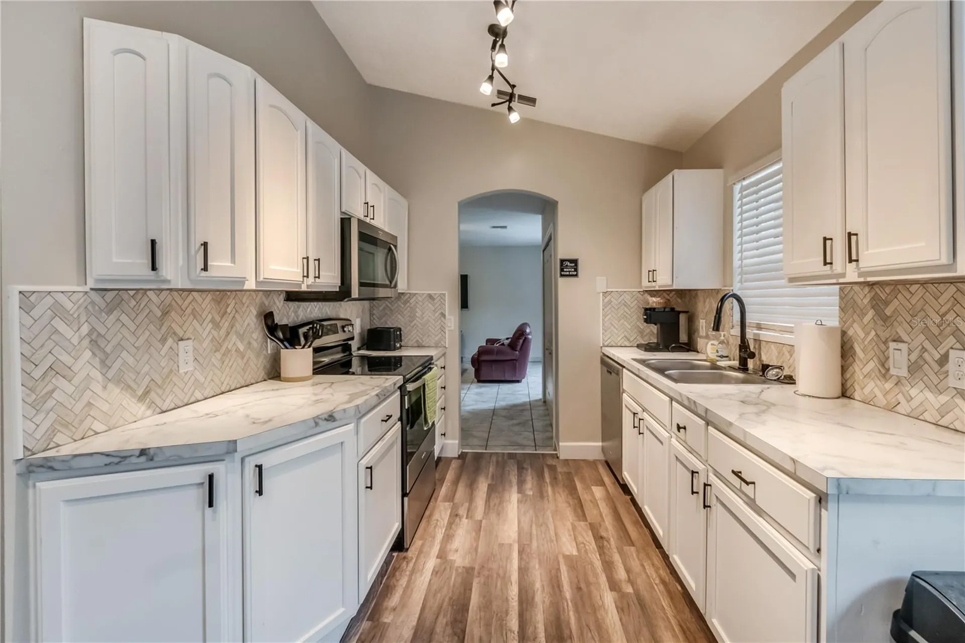 40140 Palm Street Lady Lake FL 32159