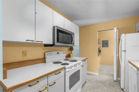 101 Bent Tree Drive Daytona Beach FL 32114