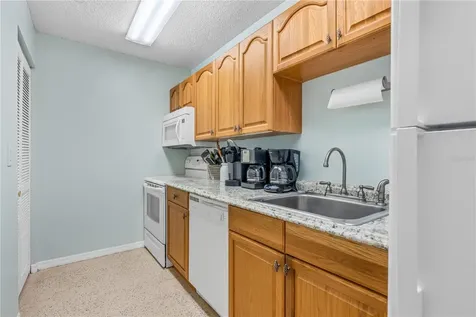 101 Bent Tree Drive Daytona Beach FL 32114