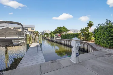 6080 Moorings Drive S St Petersburg FL 33712