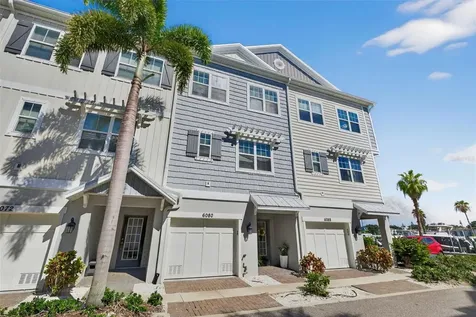 6080 Moorings Drive S St Petersburg FL 33712