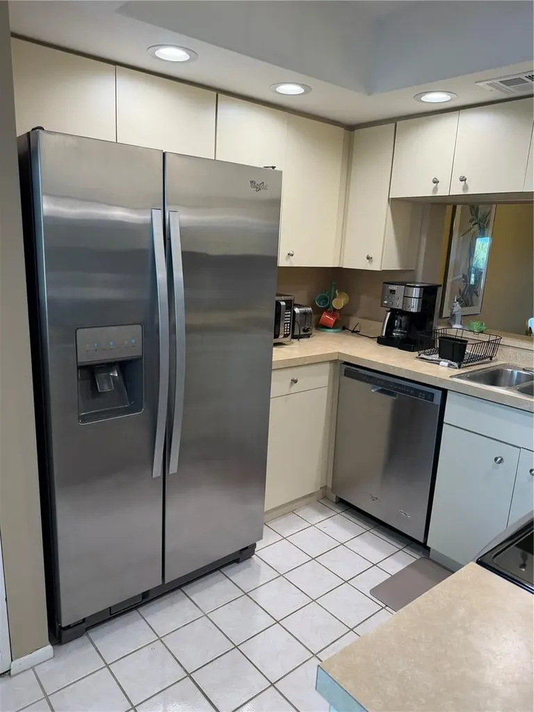 708 Estuary Drive Bradenton FL 34209