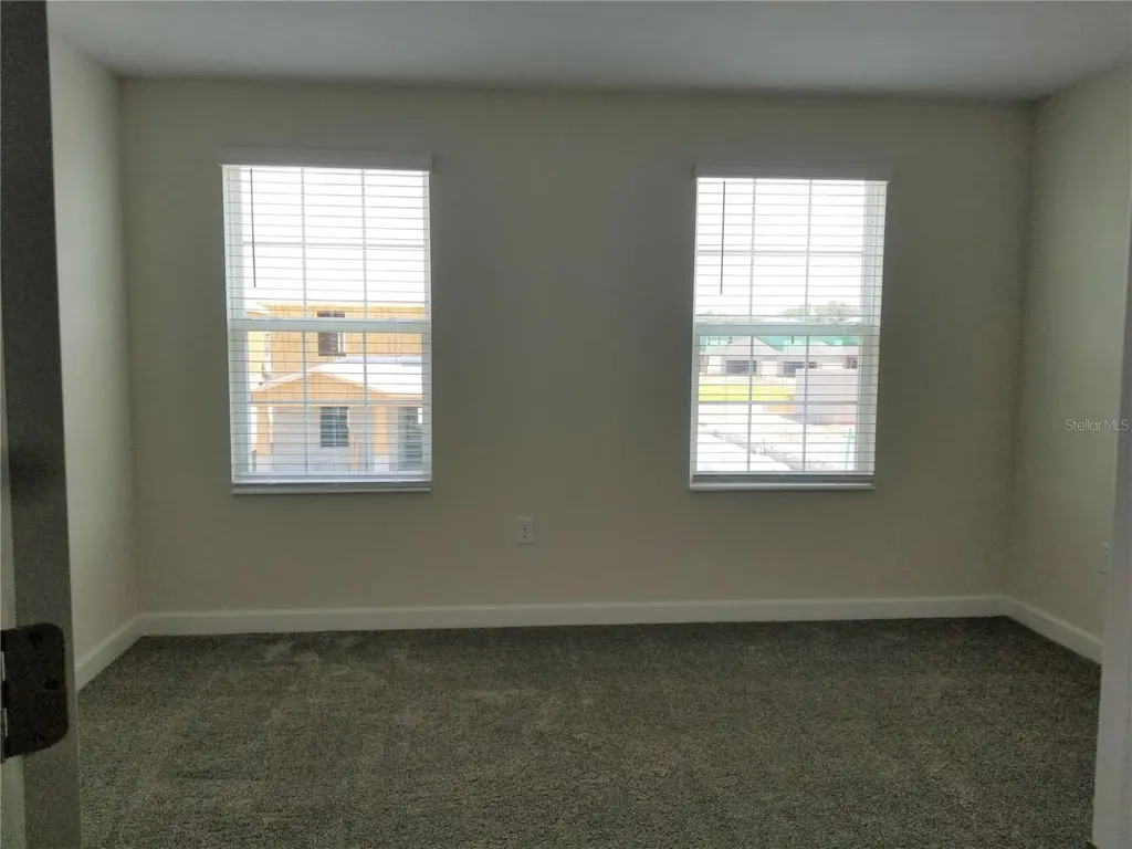 11142 Longleaf Woods Drive Orlando FL 32832