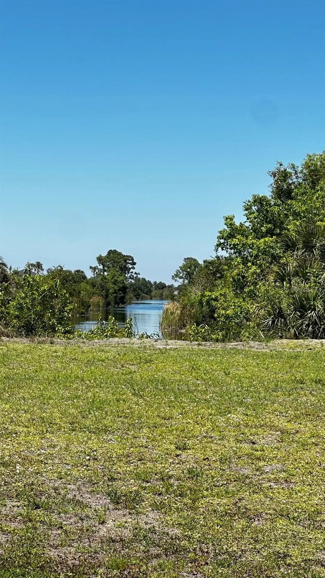 241 NW 19th Place Cape Coral FL 33993