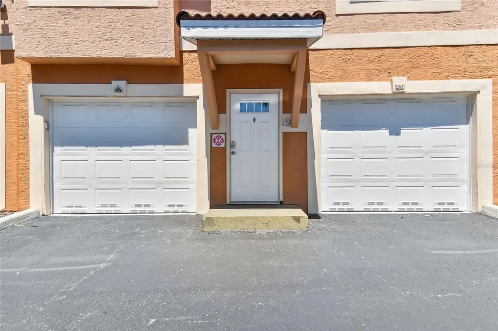 5000 Culbreath Key Way Tampa FL 33611