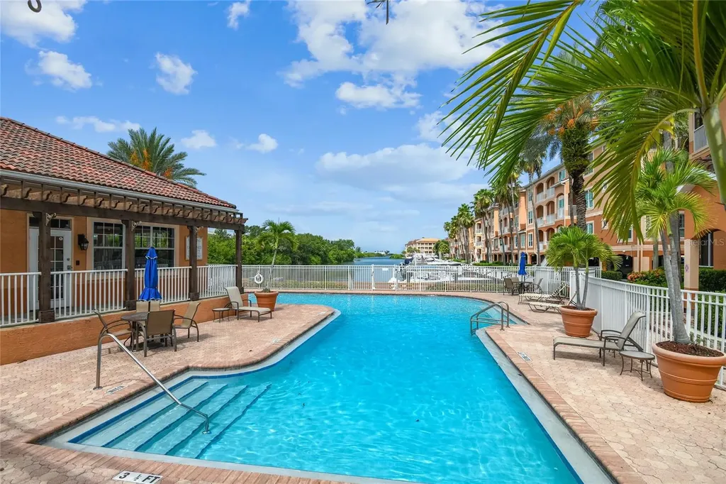 5000 Culbreath Key Way Tampa FL 33611