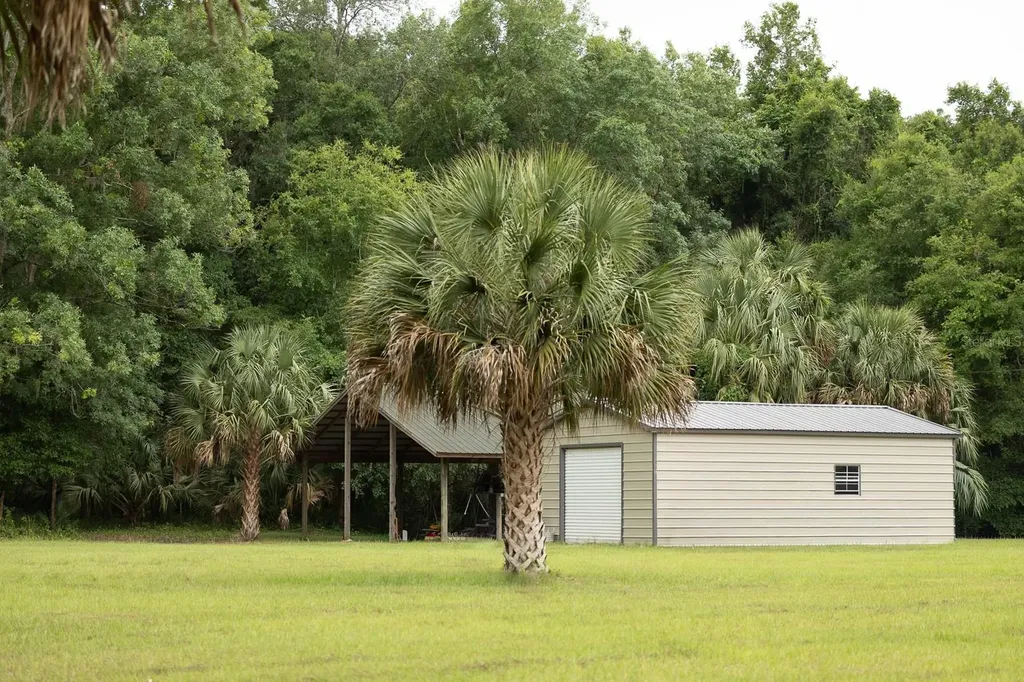 18833 NE 24th Avenue Citra FL 32113