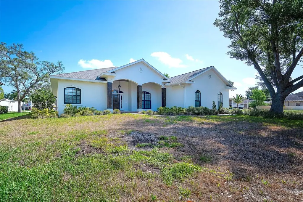 7820 17th Avenue W Bradenton FL 34209