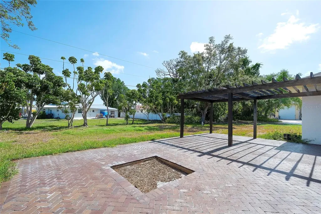 7820 17th Avenue W Bradenton FL 34209