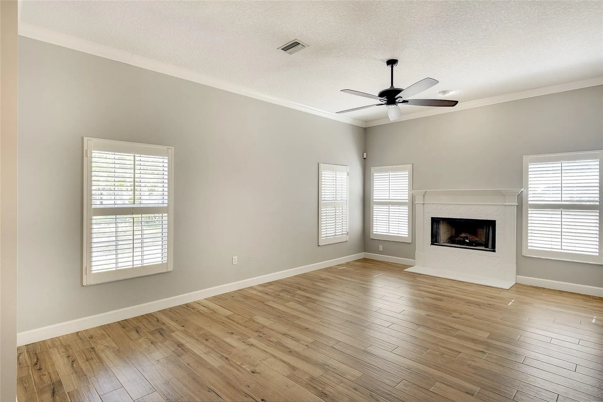 7820 17th Avenue W Bradenton FL 34209