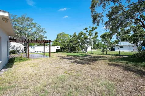 7820 17th Avenue W Bradenton FL 34209