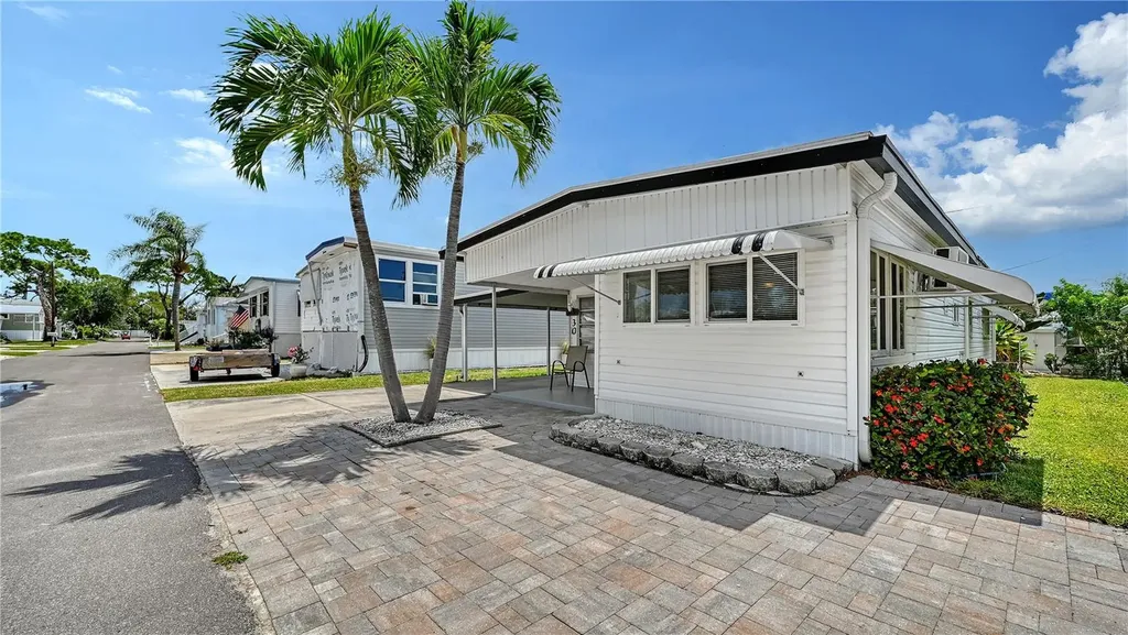 10315 Cortez Road W Bradenton FL 34210