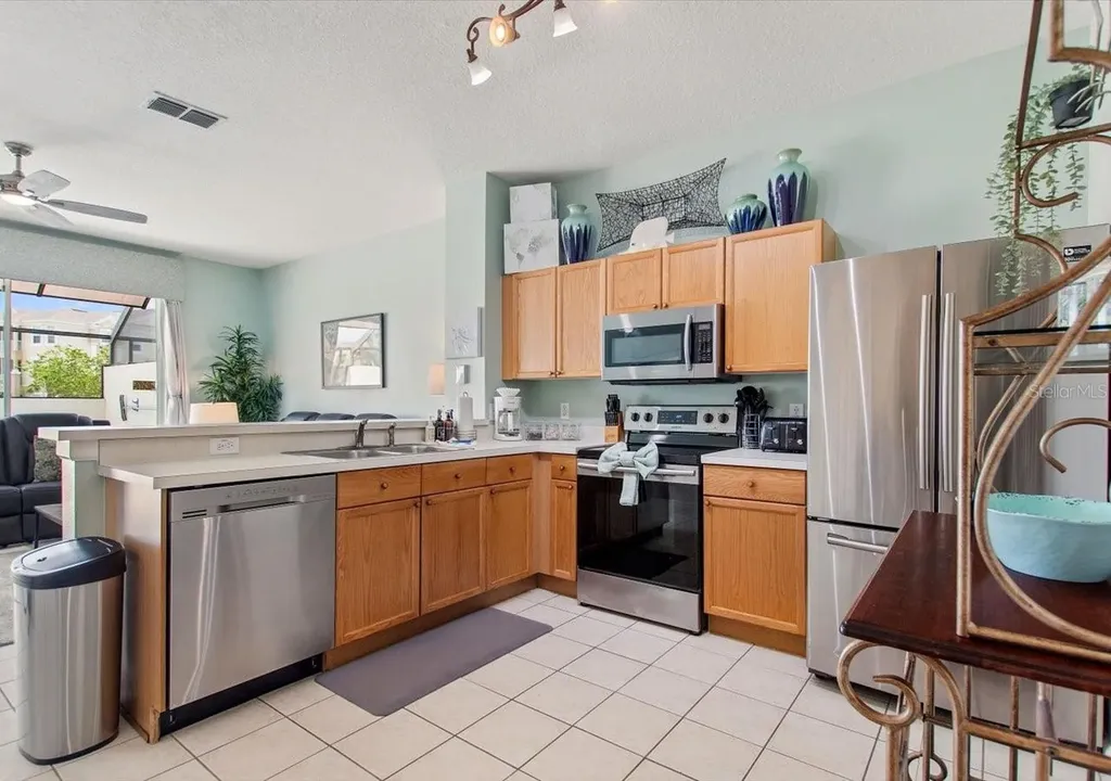 8106 Princess Palm Lane Kissimmee FL 34747