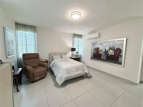 704 Murcia, La Cima II De Ciudad Jardin Caguas PR 00725