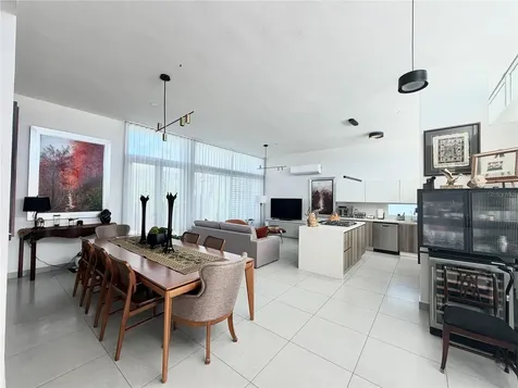 704 Murcia, La Cima II De Ciudad Jardin Caguas PR 00725