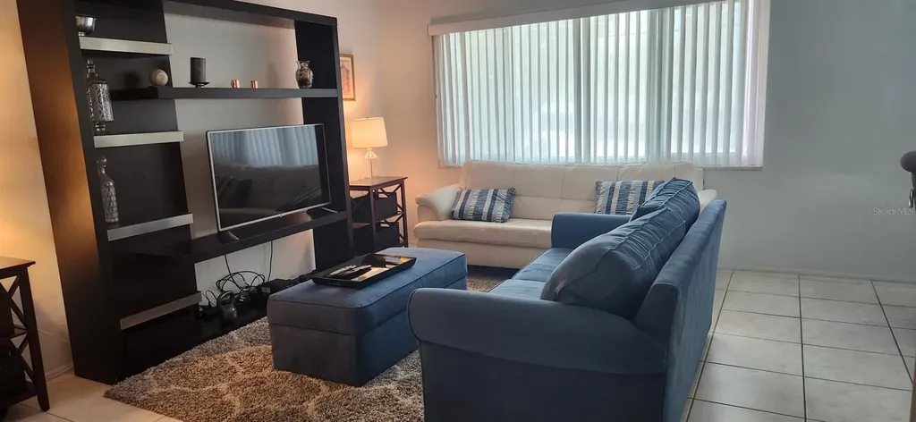 615 S Palm Avenue Sarasota FL 34236