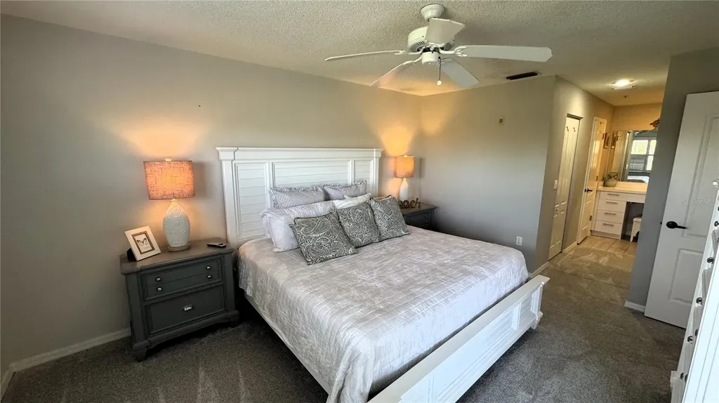 8735 Olde Hickory Avenue Sarasota FL 34238