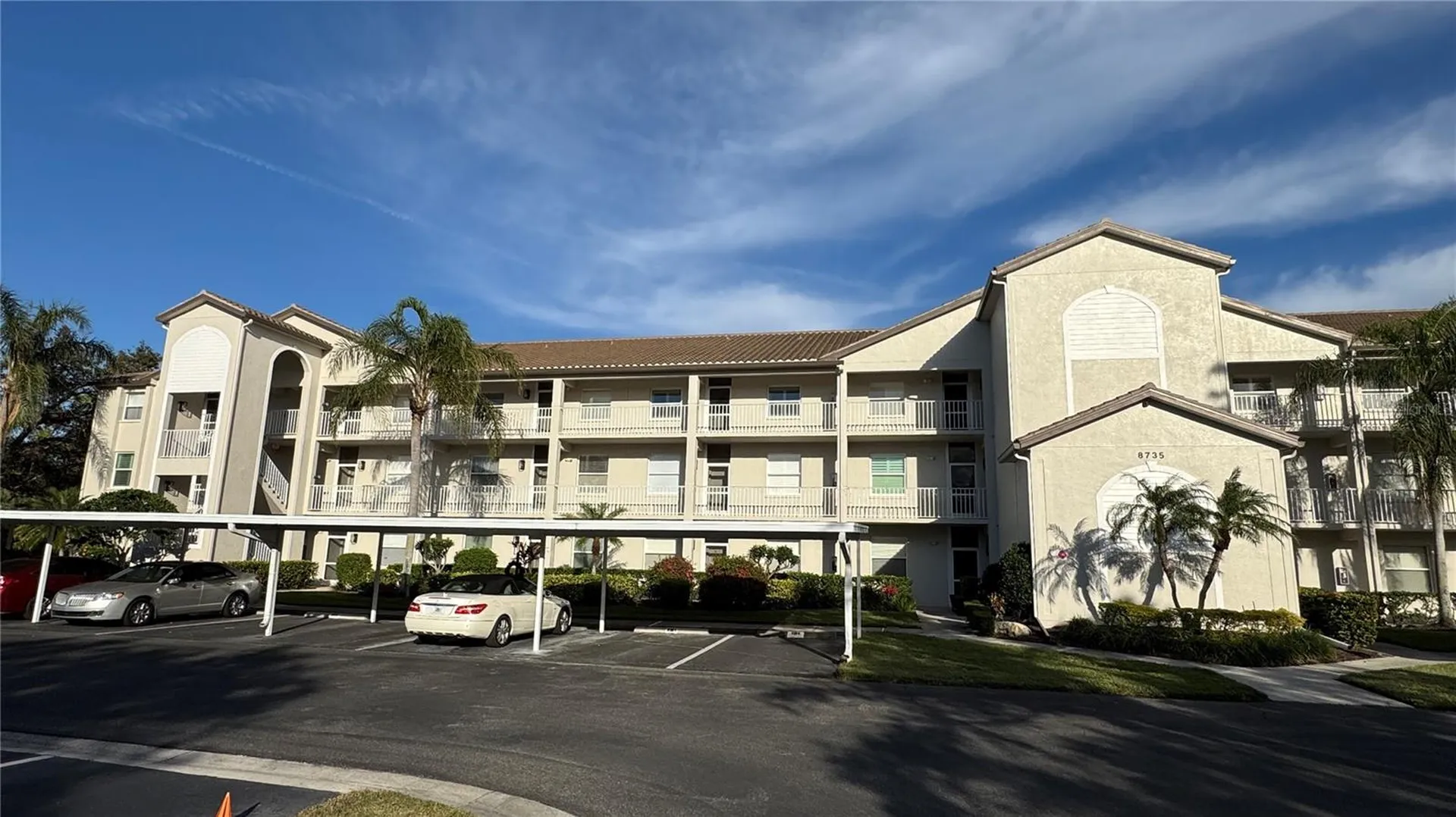 8735 Olde Hickory Avenue Sarasota FL 34238