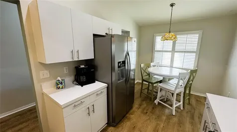 8735 Olde Hickory Avenue Sarasota FL 34238