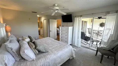 8735 Olde Hickory Avenue Sarasota FL 34238
