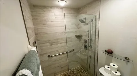 8735 Olde Hickory Avenue Sarasota FL 34238
