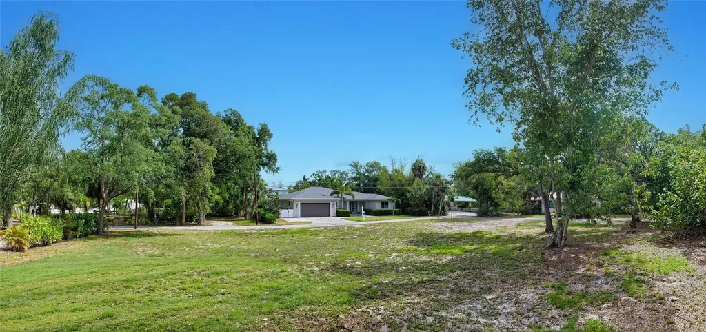Turks Cap Place Sarasota FL 34234