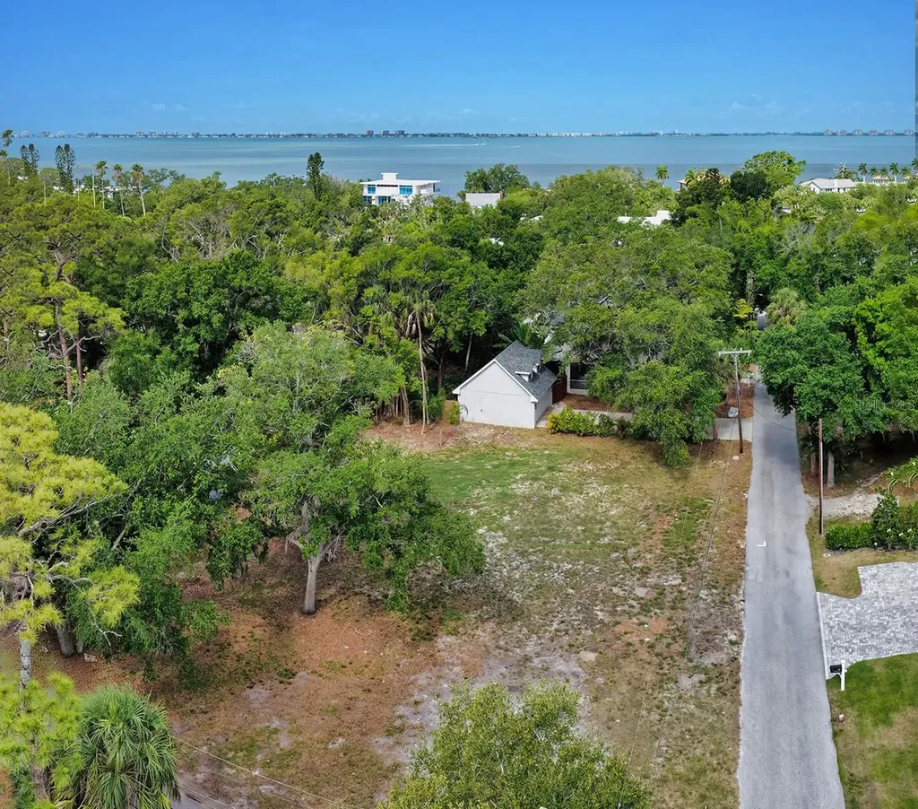 Turks Cap Place Sarasota FL 34234