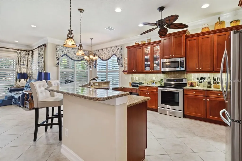 16010 Golden Lakes Drive Wimauma FL 33598
