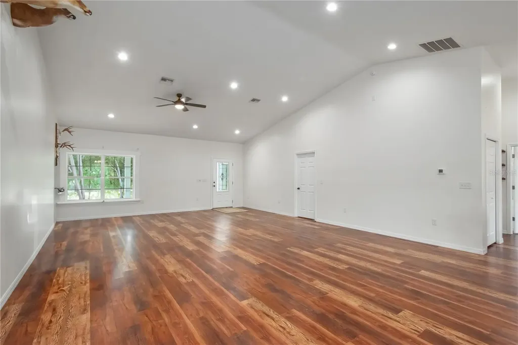 14042 NE 110th Street Fort Mc Coy FL 32134