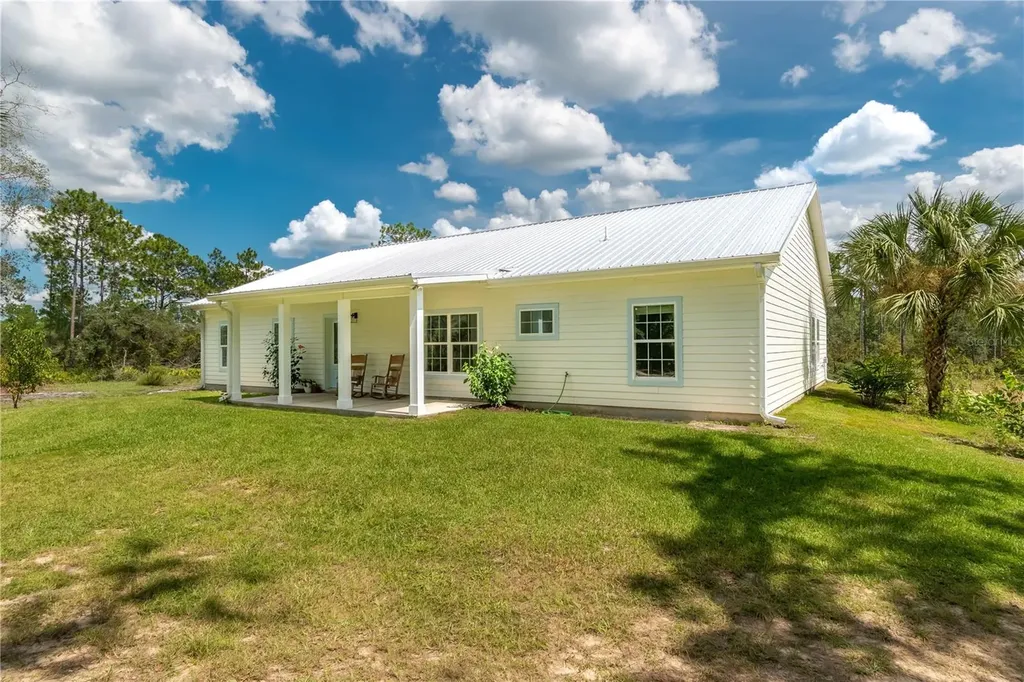 14042 NE 110th Street Fort Mc Coy FL 32134