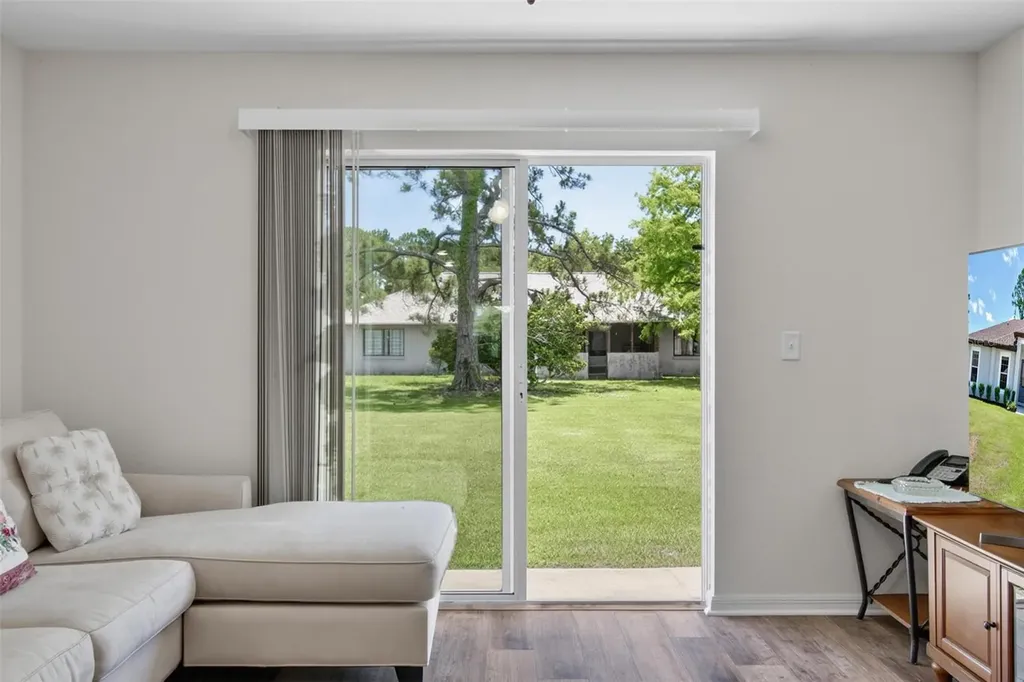 24 Perkins Lane Palm Coast FL 32164