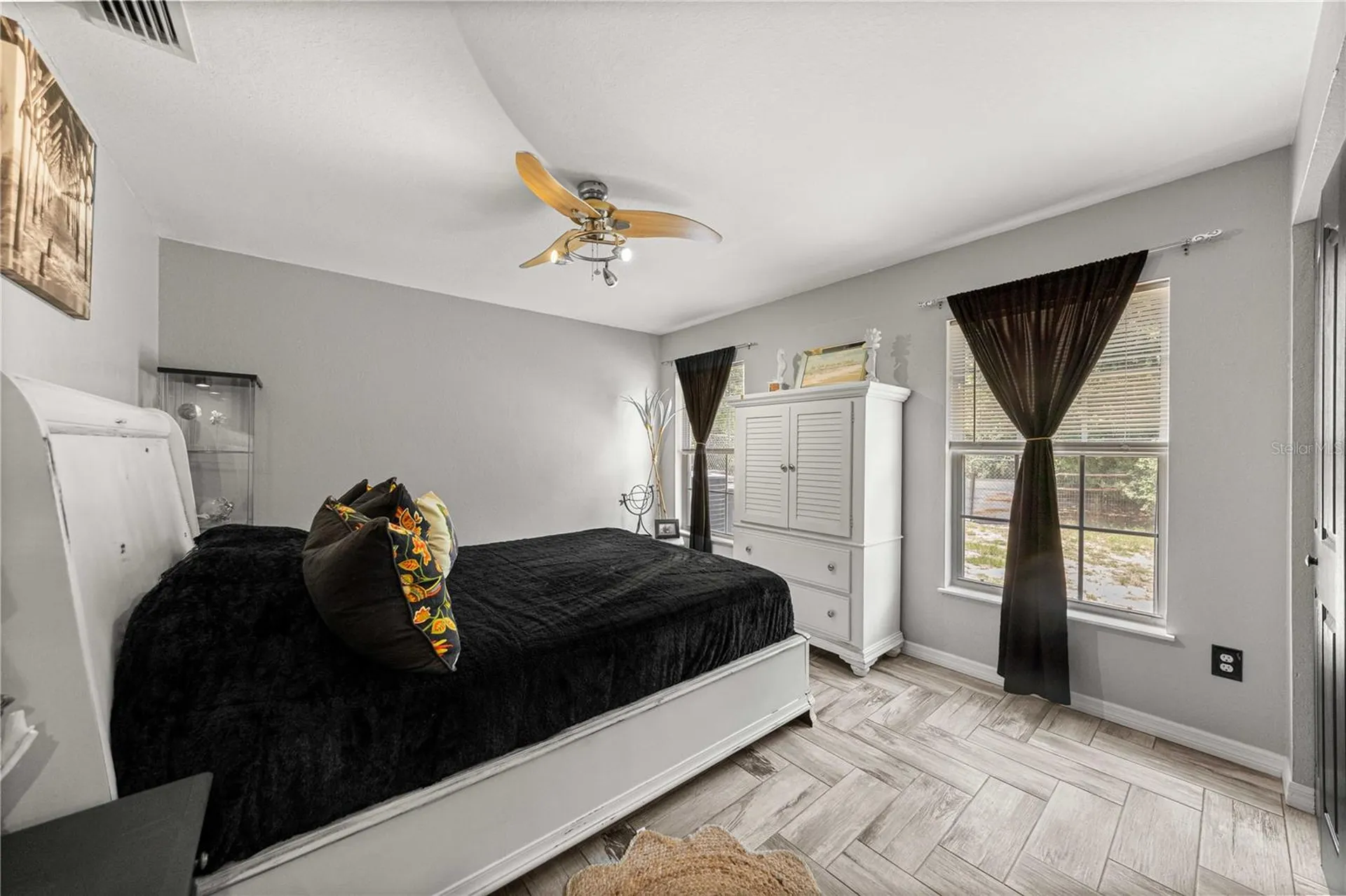 495 Fisher Road Ocklawaha FL 32179
