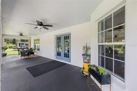 495 Fisher Road Ocklawaha FL 32179