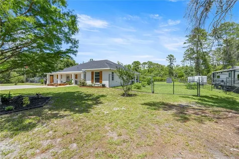 495 Fisher Road Ocklawaha FL 32179