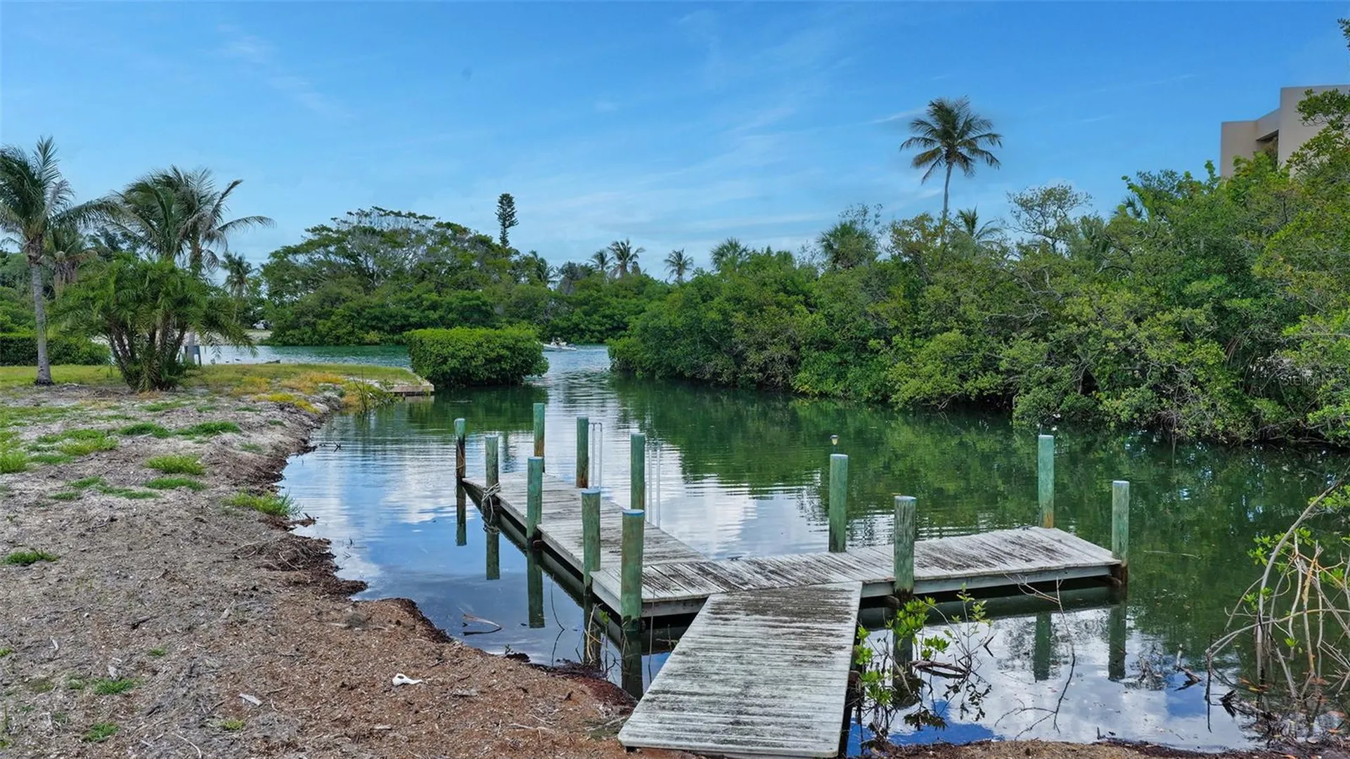 6664 & 6660 & 6670 Gulf Of Mexico Drive Longboat Key FL 34228