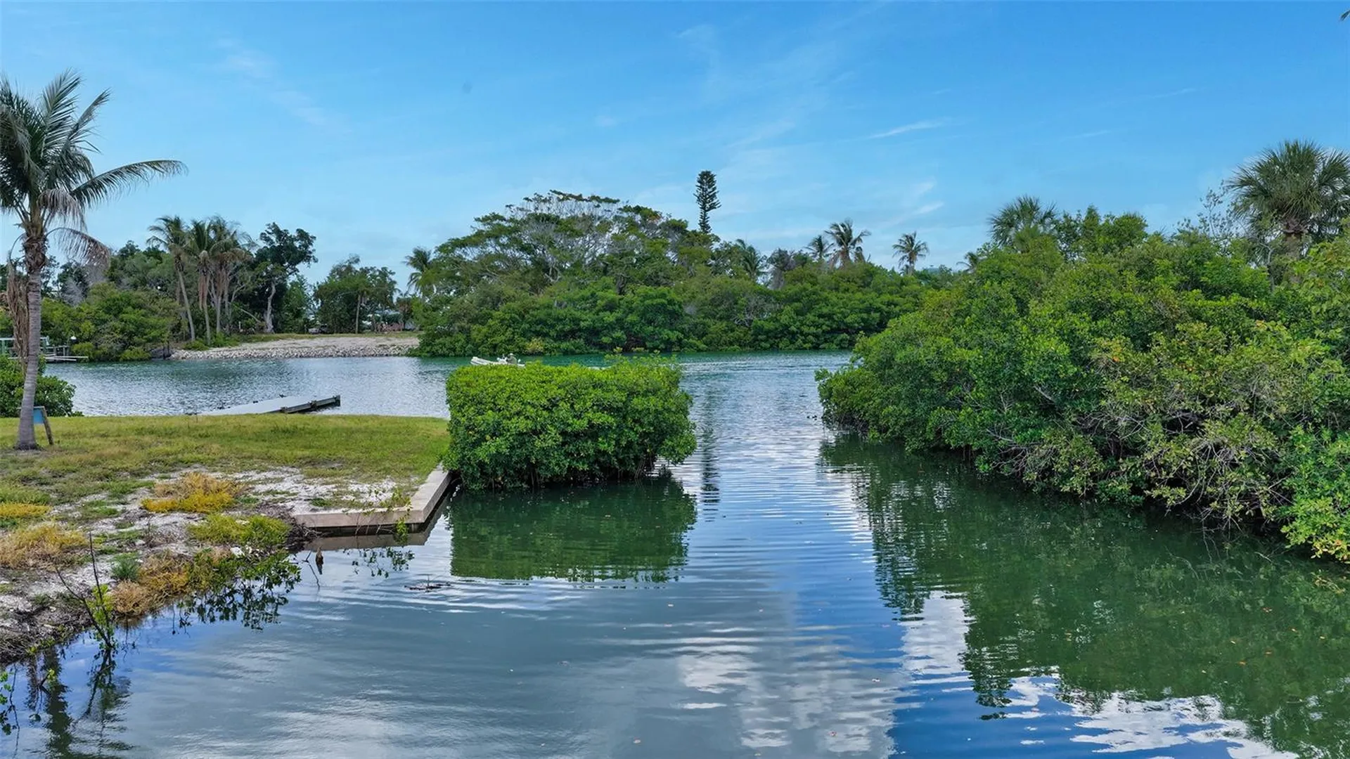 6664 & 6660 & 6670 Gulf Of Mexico Drive Longboat Key FL 34228